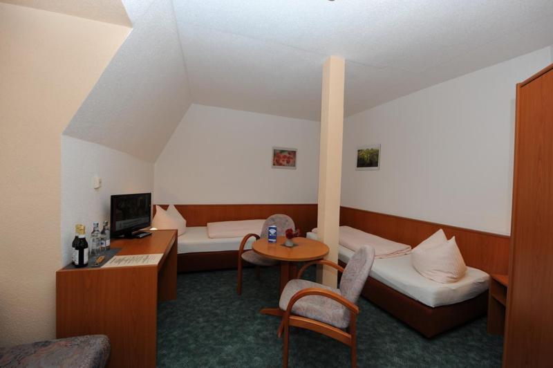 Gasthof Und Pension Zick Eggesin Exterior foto